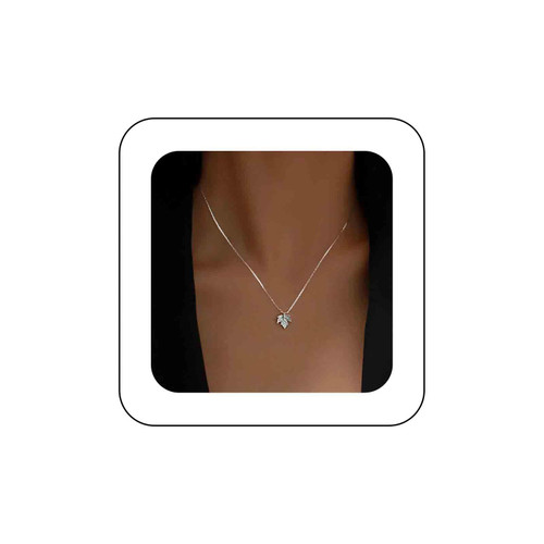 Sttiafay Maple Leaf Necklace Chain Tiny Leaf Pendant Necklace Minimalist Thin Chain Clavicle Necklace Jewelry for Women Girls