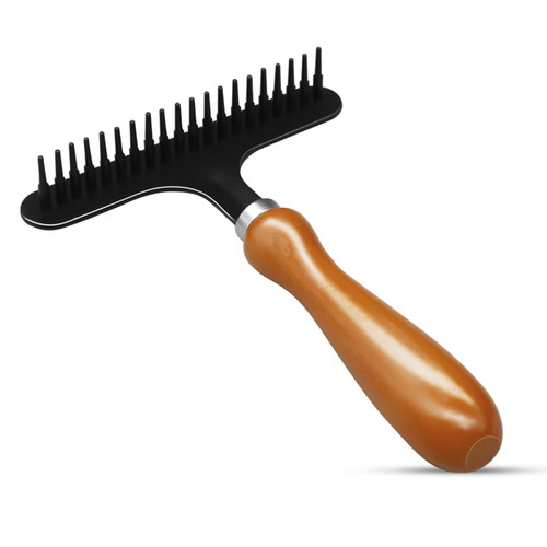 Maletnd 1Pcs Hand Held Carpet Rake Carpet Groomer Rake Matted Carpet Rake Shag Rug Rake Carpet Fluffy Corrector Restore The Softness of The Carpet (1 PCS)