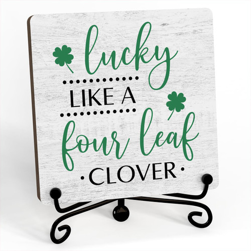 St. Patrick's Day Wood Signs For Home Decor, Lucky Like A Four Leaf Clover Desk Decoration Wooden Sign, St. Patrick's Day Gifts Plaque For Home Shelf Table Decor, Gift For Family Friend -B02