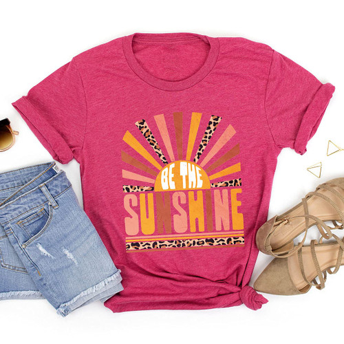 Be The Sunshine Shirt, Summer Shirts for Women, Retro Sun T Shirt, Vintage Graphic T-Shirt, Kindness Tshirt (US, Alpha, Large, Regular, Regular, Raspberry)