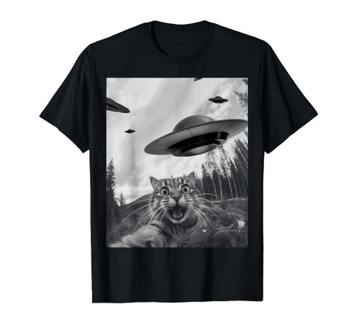 Funny Cat Selfie with Alien UFO T-Shirt