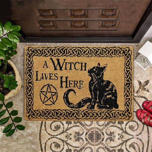 Door Mat A Witch Lives Here Black Cats Welcome Non-Slip Mats Funny Doormat Decor for Bathroom Kitchen Front Porch Rugs Home Decor Entrance 20*31in/50*80cm