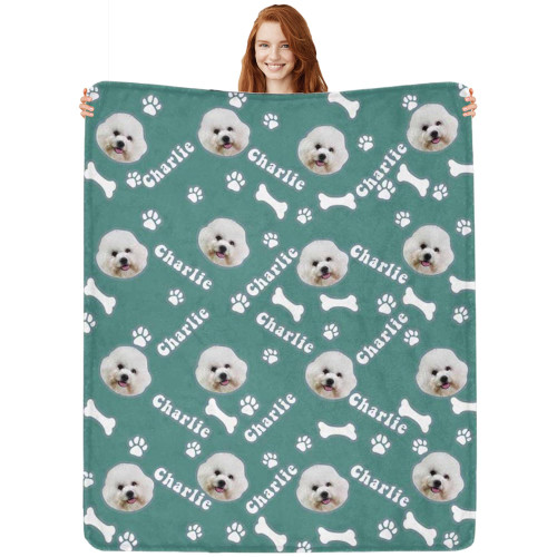 Personalized Dog Blanket with Name Customized Paw Prints Pet Blanket Loss Memorial Soft Throw Blankets Customized Pet Bereavement Gift Blanket Gift for Dog Lover Dog Mom Dog Dad