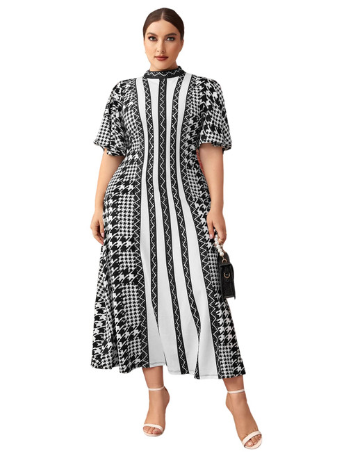 WDIRARA Women's Plus Size Houndstooth Dress Chevron Print Mock Neck Butterfly Sleeve Long Dress Black and White 1XL