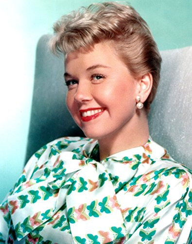Posterazzi EVCP8DDODAEC001HLARGE Doris Day Warner Brothers 1950S Photo Print 16 x 20