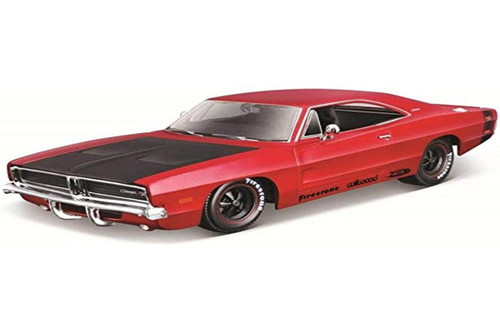 Maisto 1969 Dodge Charger R-T Red Metallic with Black Hood & Black Stripes Classic Muscle 1-25 Diecast Model Car