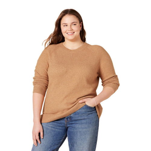 Amazon Essentials Women's Classic-Fit Soft Touch Long-Sleeve Crewneck Sweater, Camel Heather, Medium