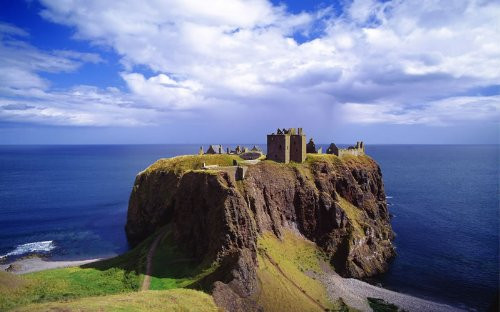 WM158203 Dunnottar Castle Near Stonehaven in Aberdeenshire England Peel and Stick Wall Decals (30 in W x 19 in H), Medium-Large