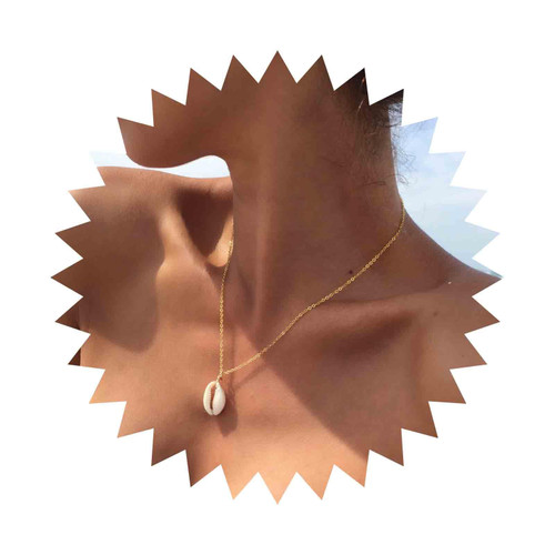 Boho Seashell Choker Necklace Cowrie Shell Pendant Necklace Gold Shell Necklace Natural Shell Chain Necklace Jewelry for Women and Girls Boho Seashell Choker Necklace Cowrie Shell Pendant Necklace Gold Shell Necklace Natural Shell Chain Necklace Jewelry for Women and Girls