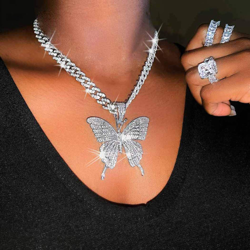 Butterfly Choker Necklace Gorgeous Crystal Pendant Necklaces Sparkly Butterfly Chain Jewelry for Women (Silver) Butterfly Choker Necklace Gorgeous Crystal Pendant Necklaces Sparkly Butterfly Chain Jewelry for Women (Silver)