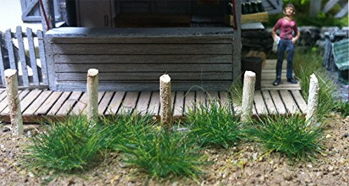Bachmann Industries SceneScapes Grass Tufts, Dark Green, 6mm