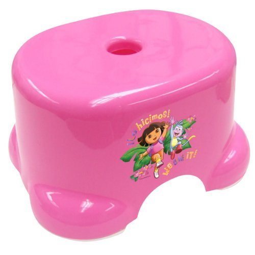 Dora The Explorer Petite Step Stool