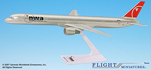 Flight Miniatures Northwest Airlines NWA 2003 Boeing 757-300 1:200 Scale Display Model