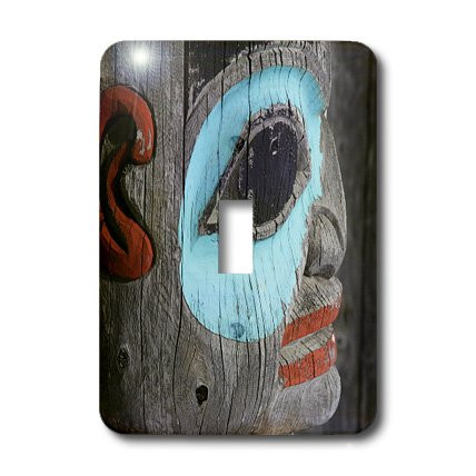 3dRose lsp_87356_1 Alaska, Haines. Native-American Totem Pole Us02 Bja0143 Jaynes Gallery Single Toggle Switch
