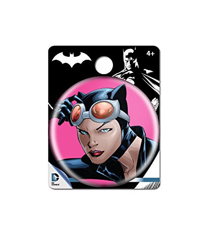 DC Comics Catwoman Single Button Pin Action Figure