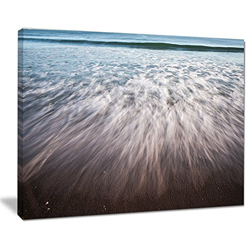 Designart PT10566-20-12 Ocean Beach Water Motion-Seashore Canvas Wall Art-20x12, 12" H x 20" W x 1" D 1P