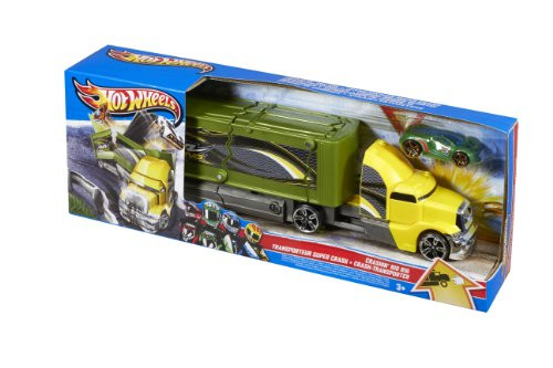 Hot Wheels Crashing Big Rigs Playset
