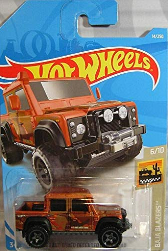 Hot Wheels 2019 Baja Blazers '15 Land Rover Defender Double Cab 14/250, Orange