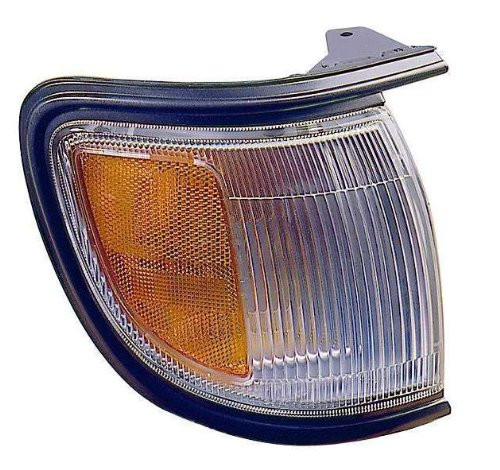 Depo 315-1515R-AS6 Nissan Pathfinder Passenger Side Replacement Corner/Side Marker Lamp Assembly