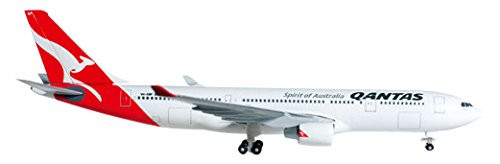 Daron Herpa Qantas A330-200 1/500 Reg#VH-EBP Vehicle Daron Herpa Qantas A330-200 1/500 Reg#VH-EBP Vehicle