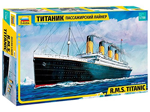 ZVEZDA 9059 - R.M.S. TITANIC - Plastic Model Kit Scale 1/700 Lenght 15"/ 38.4 cm 150 Details
