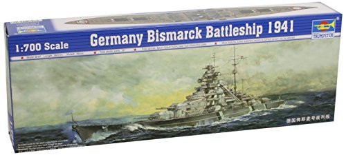 Trumpeter 1/700 German Bismarck Battleship 1941 Model Kit
