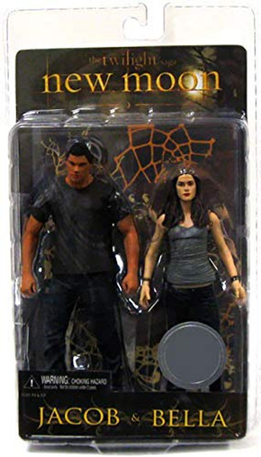 The Twilight Saga New Moon Action Figure 2 Pack (Jacob and Bella)
