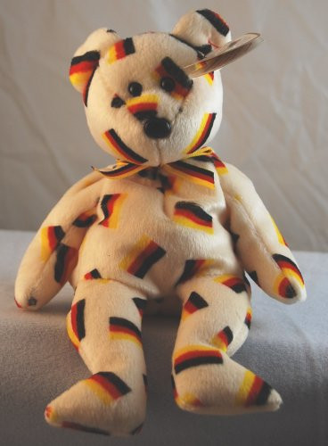 TY Beanie Baby - DEUTSCHLAND the Bear (w/ Black Nose)