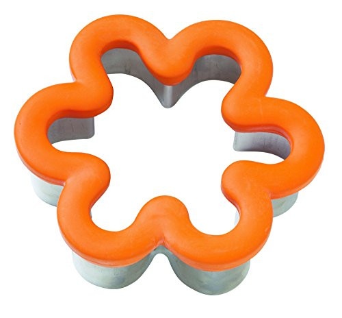 Wilton 1 X Comfort-Grip Cookie Cutter: 4" Flower Wilton 1 X Comfort-Grip Cookie Cutter: 4" Flower