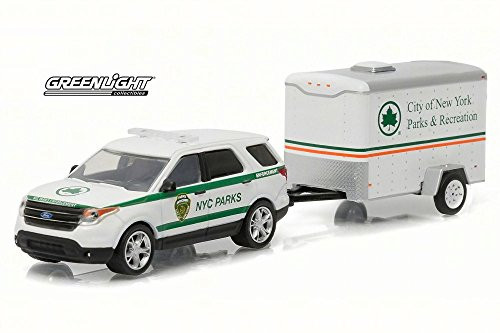 Greenlight 2015 Ford Explorer NYC Parks and Recreation w/ Trailer, 32070D - 1/64 Scale Diecast Model Toy Car