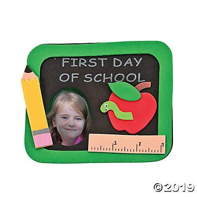 Fun Express 1st Day of School Picture Frame Magnet Craft Kits (Makes 12)