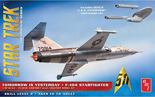 Round 2, LLC Star Trek F-104 Starfighter, AMT953