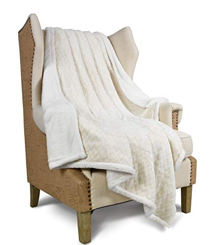Silky Soft Sherpa Throw Blanket,Flannel Chevron Micro Plush Fleece Throws for Couch Sofa TV Bed,Reversible,Comfy,Fuzzy,50"x60" White