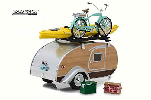 Greenlight 1947 Teardrop Trailer w/ Accessories, Silver 18430A/12 - 1/24 Scale Diecast Model Toy Car