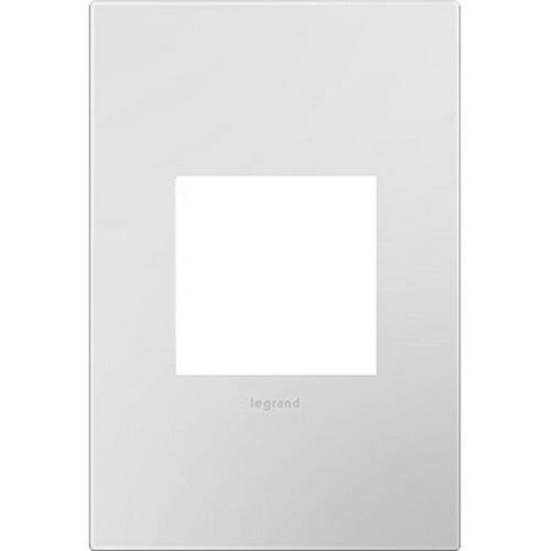 Pass & Seymour AWP1G2PW4 1-Gang Wallplate Powder White Adorne