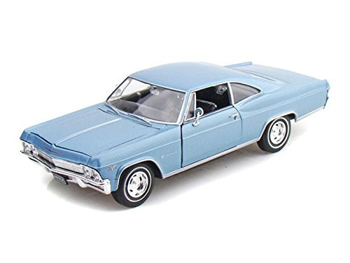 Welly 1965 Chevrolet Impala SS 396 Light Blue 1: 24 Welly 1965 Chevrolet Impala SS 396 Light Blue 1: 24