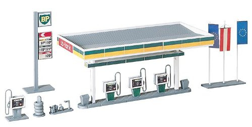 Faller 130346 Gas Pumps with Service Bay HO Scale Building Kit