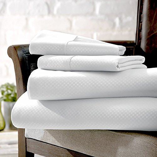 ienjoy Home 4 Piece Sheet Set Embossed Checkered Pattern California King White