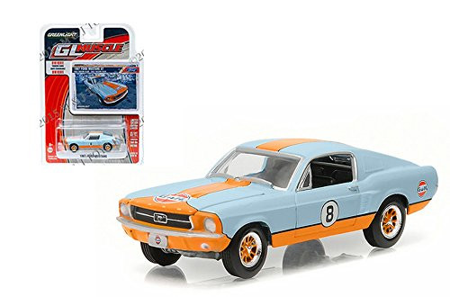 Greenlight New 1:64 Muscle Series 16 Collection - Blue 1967 Ford Mustang - Gulf Oil Diecast Model Car