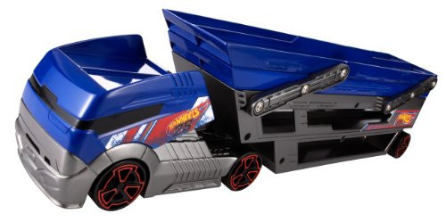 Hot Wheels Turbo Hauler