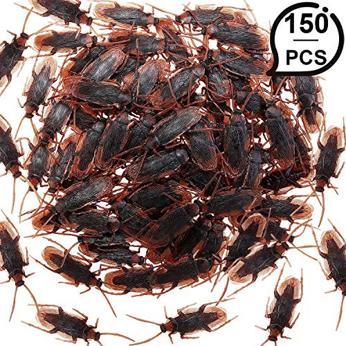 Gejoy 150 PCS Fake Roaches Fake Cockroach Realistic Cockroach Realistic Roaches Plastic Roach for Party Halloween