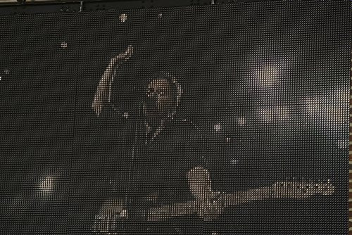 Bruce Springsteen on screen at a Today Show concert Photo Print (10 x 8)