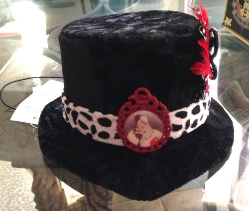 Disney Park Collectible Cruella De Vil Mini Hat - Sits on Top of Head NEW