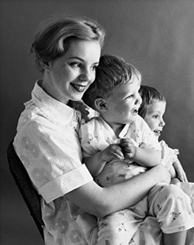 Posterazzi Side profile of a mother sitting with her children Poster Print (18 x 24)