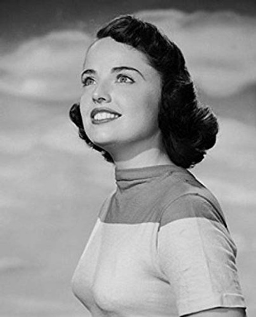 Posterazzi SAL25510784B Side Profile of a Young Woman Smiling Poster Print, 18 x 24 Posterazzi SAL25510784B Side Profile of a Young Woman Smiling Poster Print, 18 x 24