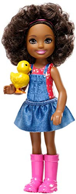 Barbie Sweet GCK63 Orchard Farm Chelsea Doll, Curly Brunette, with Chick Barbie Sweet GCK63 Orchard Farm Chelsea Doll, Curly Brunette, with Chick