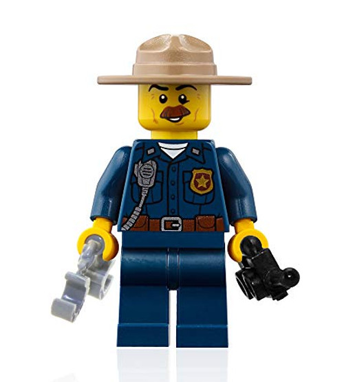 LEGO City Mountain Police Minifigure - Police Chief (with Handcuffs and Radio) 60174 LEGO City Mountain Police Minifigure - Police Chief (with Handcuffs and Radio) 60174
