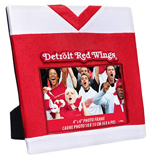 MasterPieces NHL Detroit Red Wings 4"X6" Uniform Photo Picture Frame, Made with Real Jersey Material