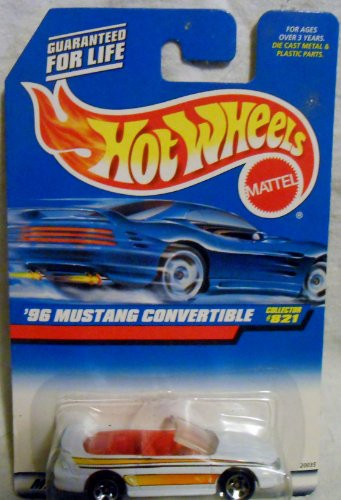 Hot Wheels Mattel 1998 1:64 Scale White 1996 Ford Mustang Convertible Die Cast Car Collector #821
