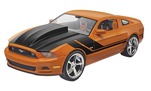 Revell 2014 Ford Mustang GT Model Kit Revell 2014 Ford Mustang GT Model Kit